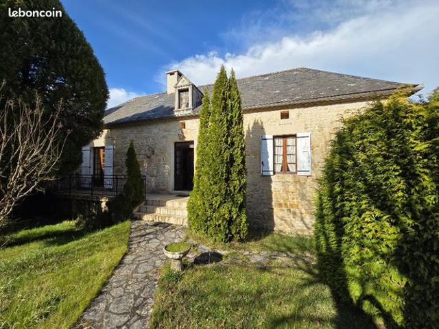Propriété 5 pièces 135 m²