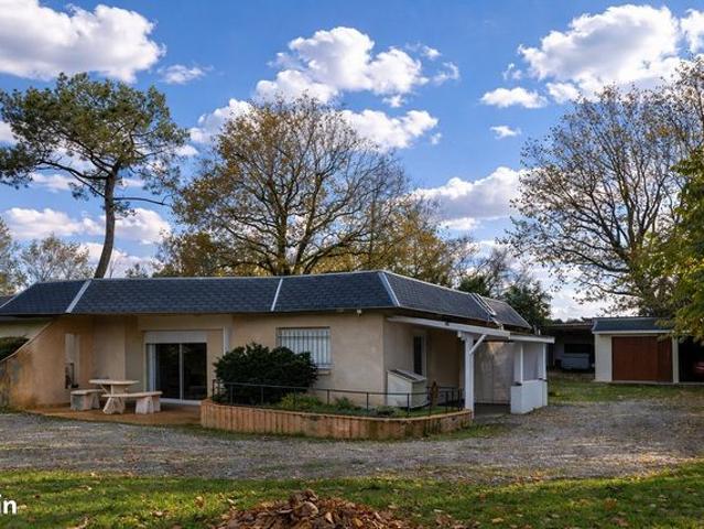 Propriété 5 pièces 135 m²