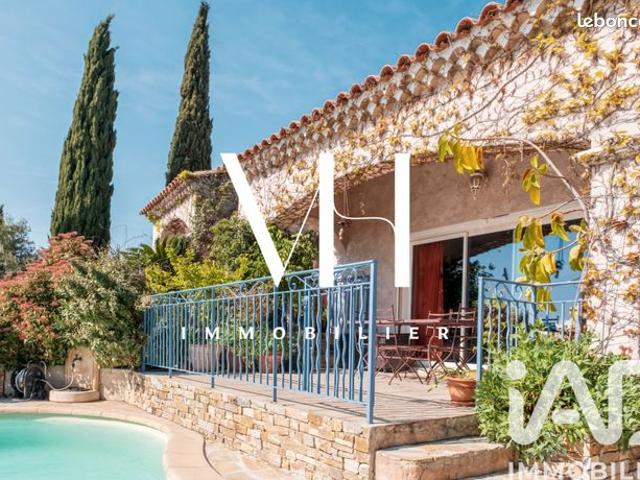 Propriété 5 pièces 135 m²