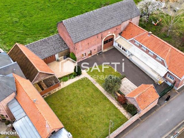 Propriété 5 pièces 135 m²