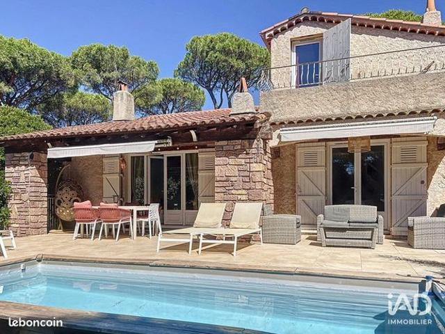 Propriété 5 pièces 136 m²