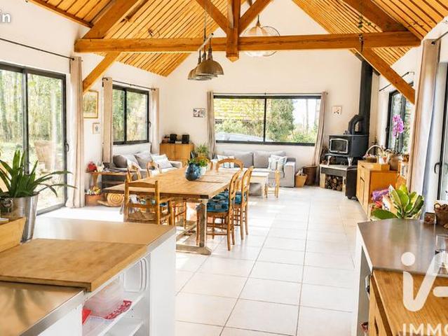 Propriété 5 pièces 136 m²