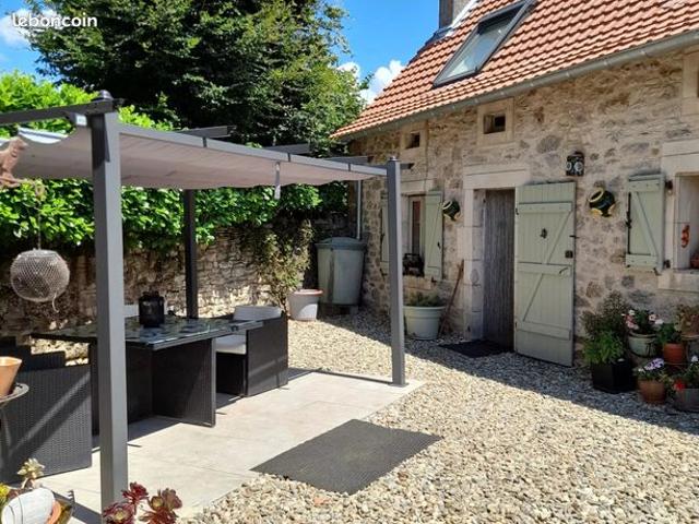 Propriété 5 pièces 137 m²
