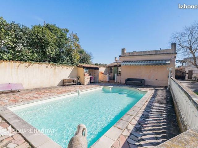 Propriété 5 pièces 137 m²