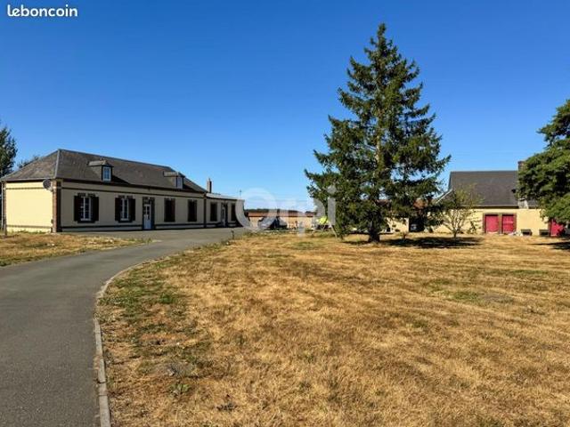Propriété 5 pièces 137 m²