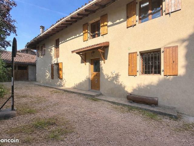 Propriété 5 pièces 138 m²