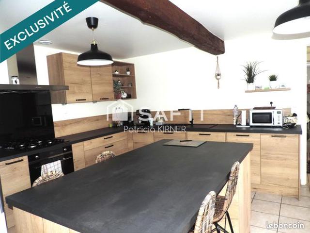 Propriété 5 pièces 138 m²