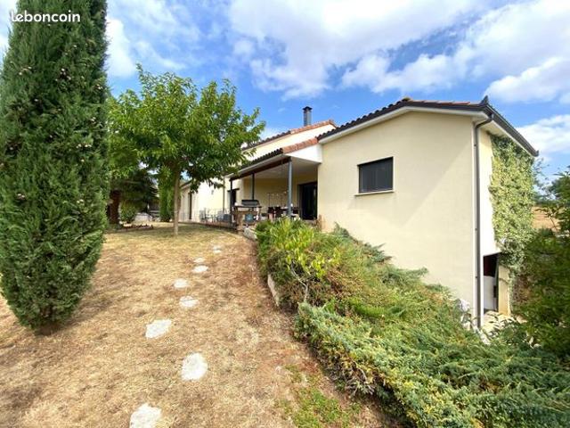 Propriété 5 pièces 138 m²