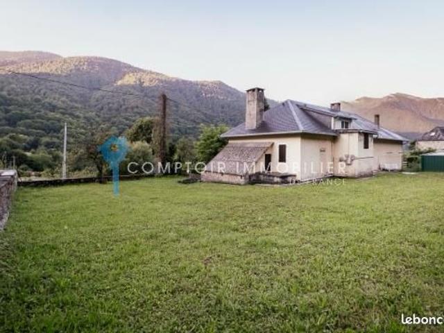 Propriété 5 pièces 139 m²