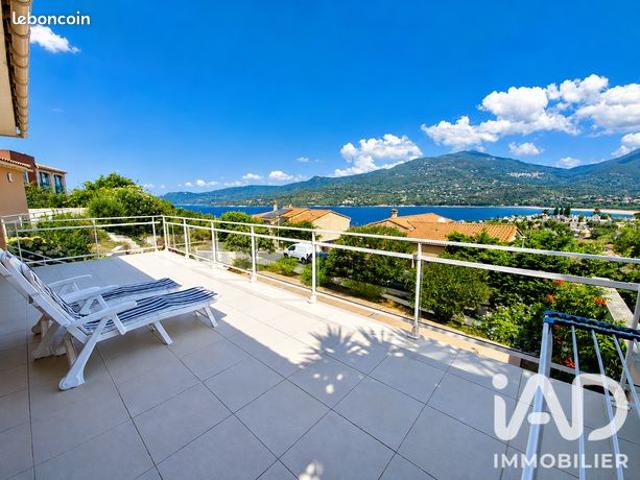 Propriété 5 pièces 139 m²