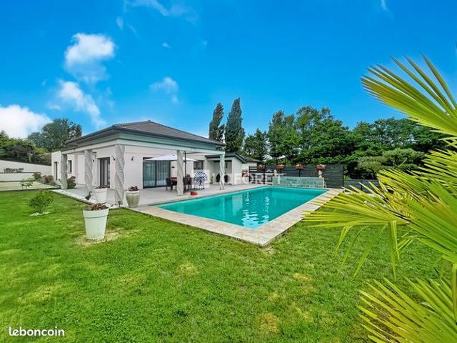 Propriété 5 pièces 139 m²