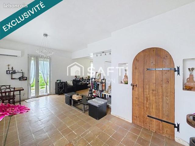 Propriété 5 pièces 130 m²
