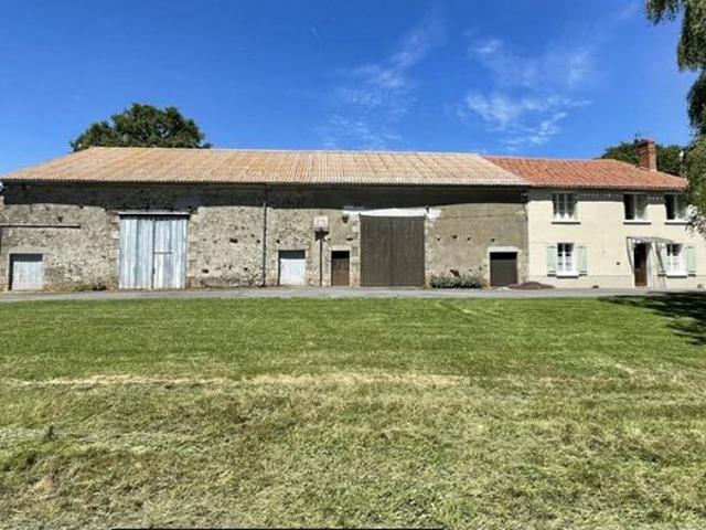 Propriété 5 pièces 130 m²