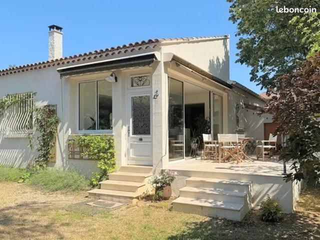 Propriété 5 pièces 130 m²