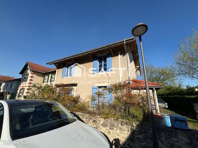 Propriété 5 pièces 130 m²