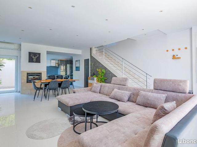 Propriété 5 pièces 130 m²
