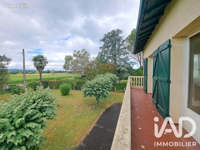 Propriété 5 pièces 130 m²