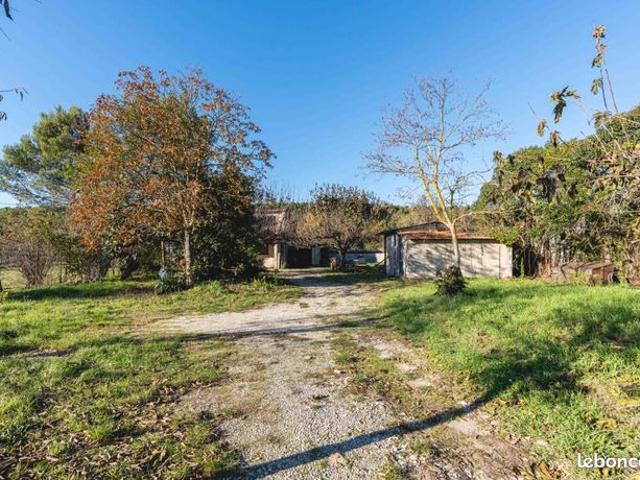 Propriété 5 pièces 130 m²