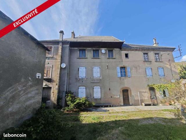 Propriété 5 pièces 130 m²
