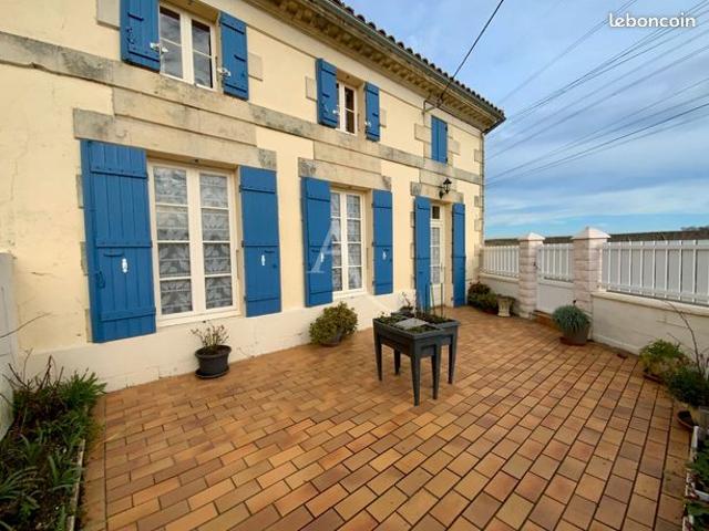Propriété 5 pièces 130 m²