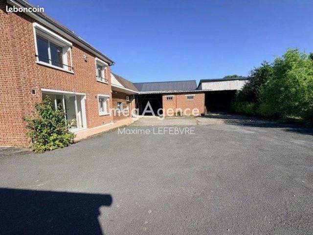 Propriété 5 pièces 130 m²