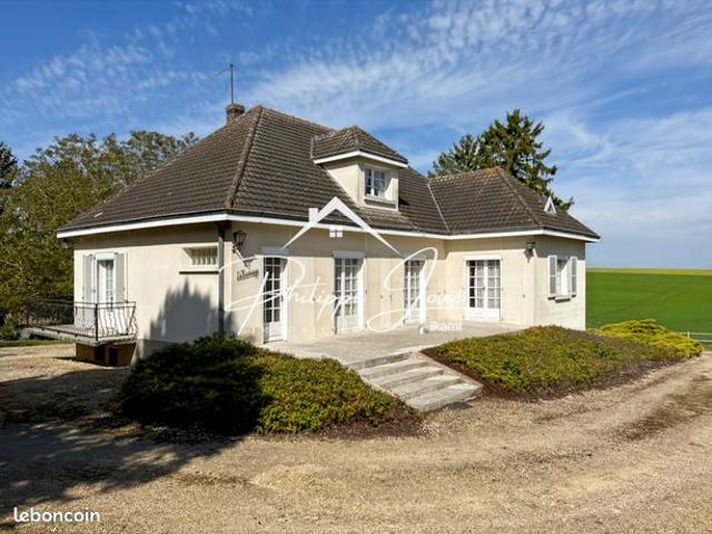Propriété 5 pièces 131 m²