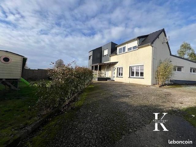 Propriété 5 pièces 132 m²