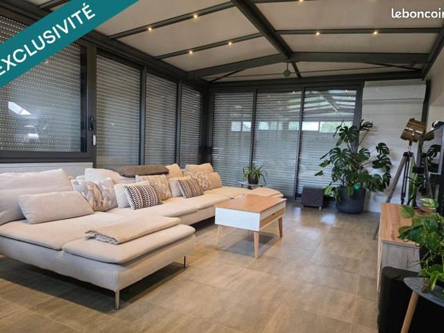Propriété 5 pièces 132 m²