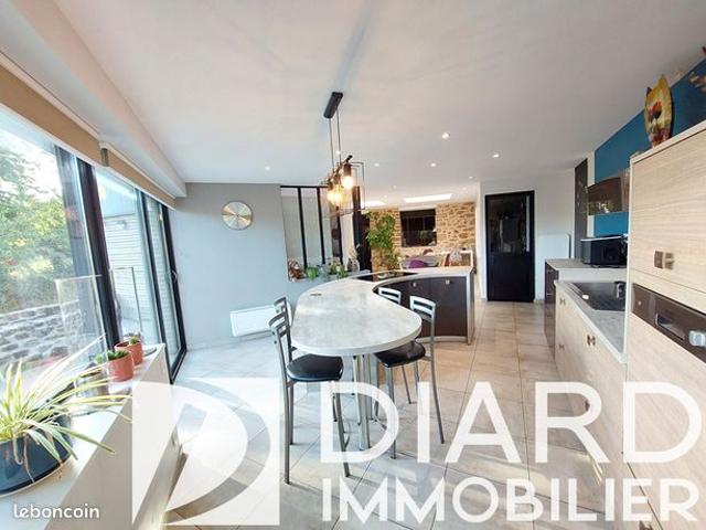Propriété 5 pièces 132 m²
