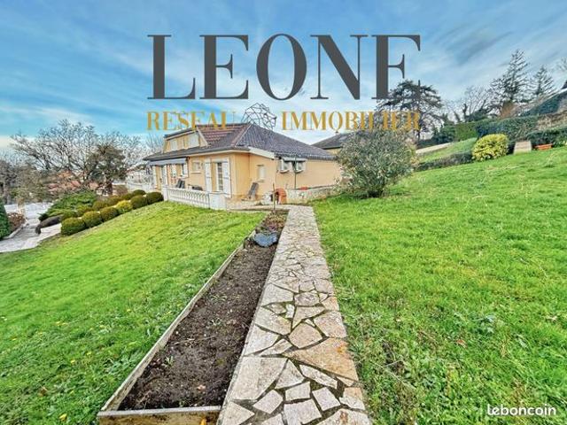 Propriété 5 pièces 132 m²