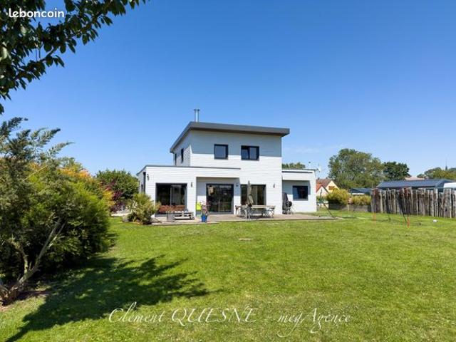 Propriété 5 pièces 132 m²