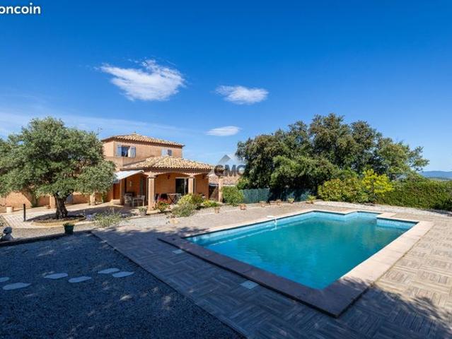 Propriété 5 pièces 134 m²