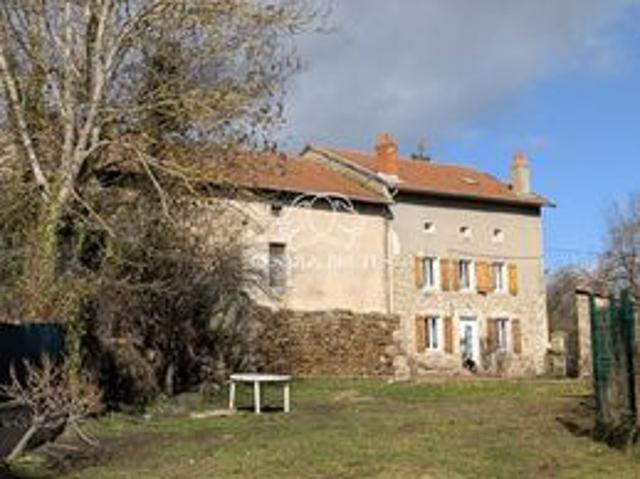 Propriété 5 pièces 132 m²