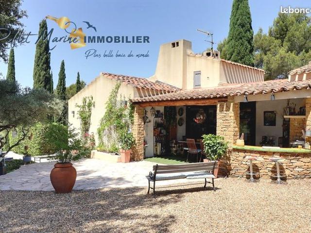 Propriété 5 pièces 132 m²