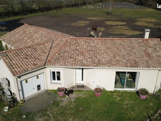 Propriété 5 pièces 132 m²
