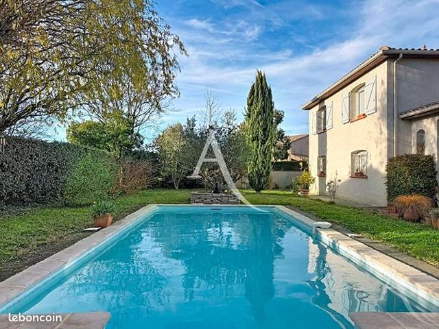 Propriété 5 pièces 133 m²
