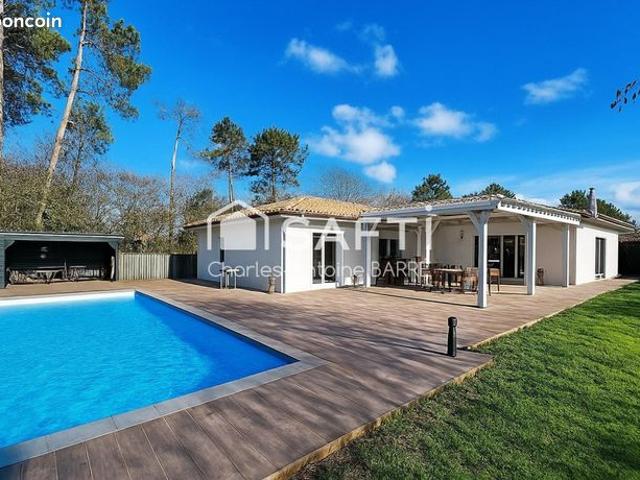 Propriété 5 pièces 133 m²