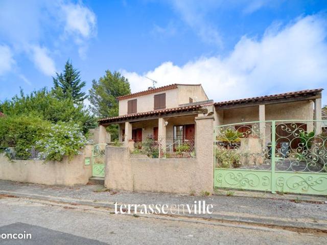Propriété 5 pièces 133 m²