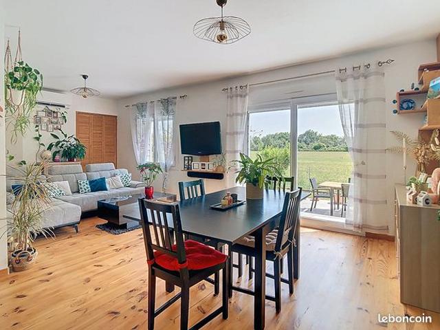 Propriété 5 pièces 144 m²