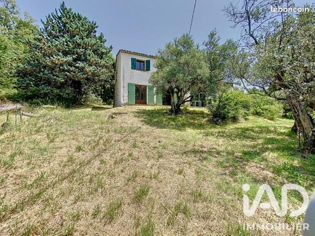 Propriété 5 pièces 144 m²