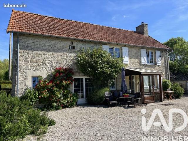 Propriété 5 pièces 144 m²