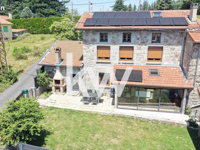 Propriété 5 pièces 145 m²