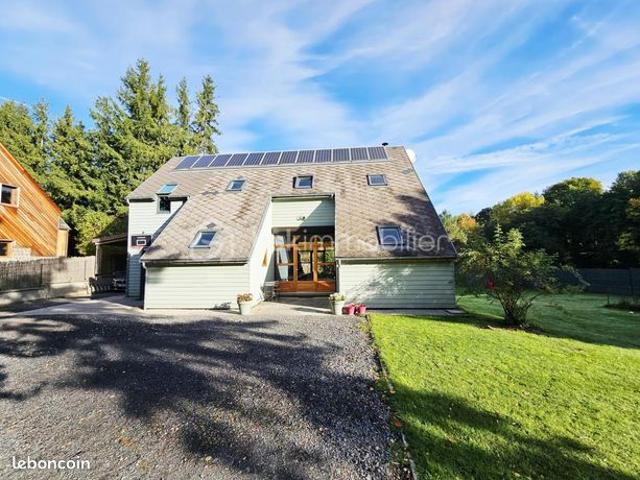 Propriété 5 pièces 145 m²