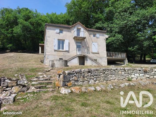 Propriété 5 pièces 145 m²