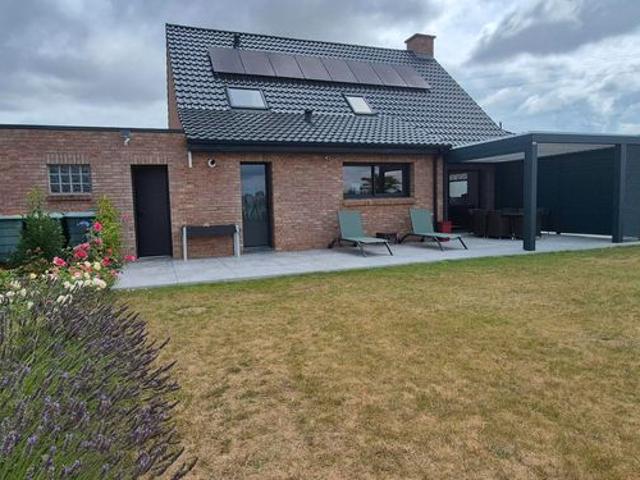 Propriété 5 pièces 146 m²