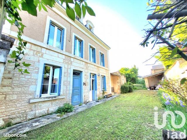Propriété 5 pièces 147 m²