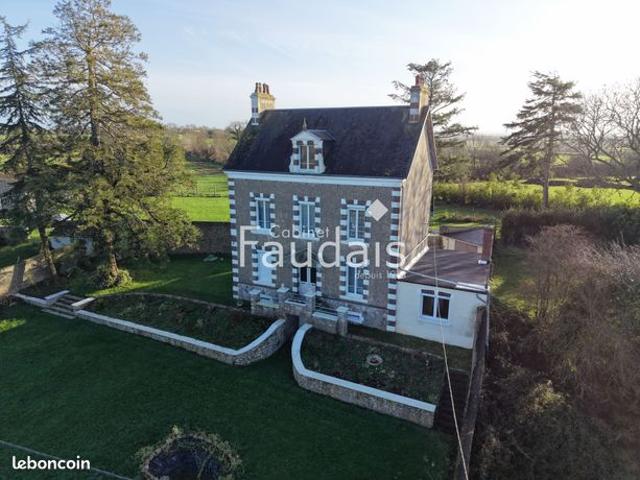 Propriété 5 pièces 147 m²