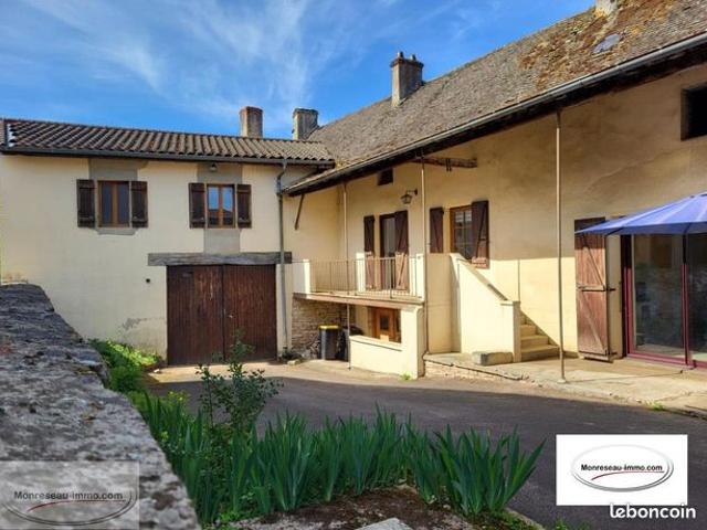 Propriété 5 pièces 148 m²