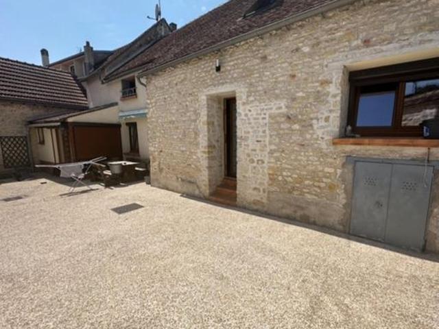 Propriété 5 pièces 148 m²