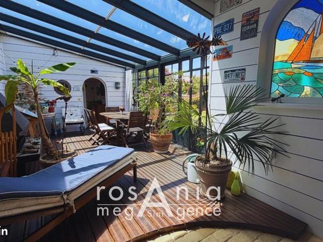 Propriété 5 pièces 148 m²